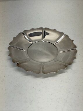 Lunt Silverplate Candy/Nut Dish 6" Diameter